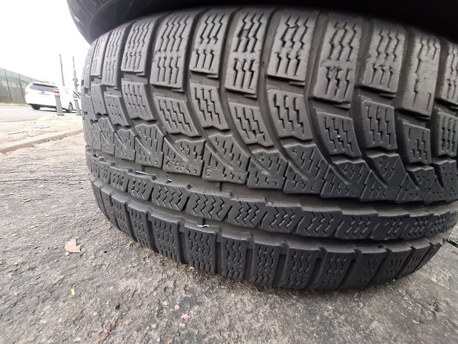 4 anvelope iarna 205/45r17 Nokian Montaj Gratuit
