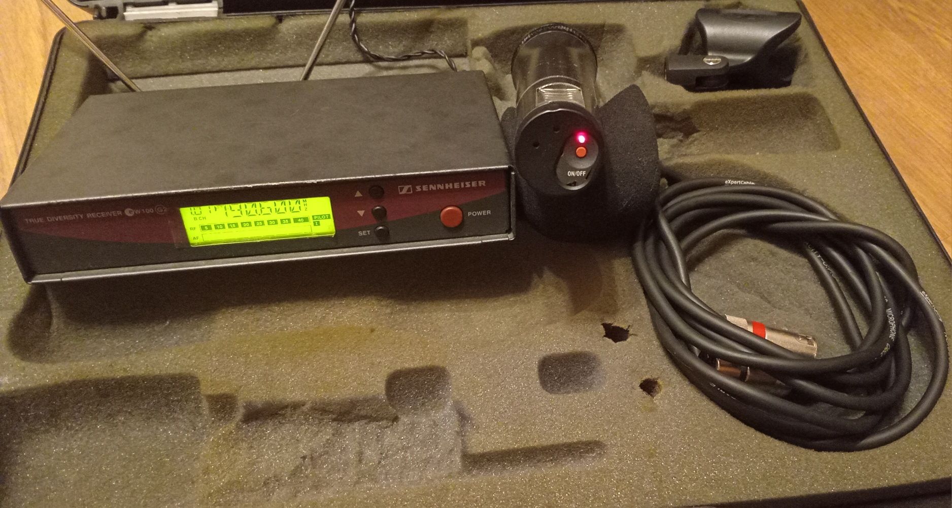 Microfon wireless Sennheiser SKM 100 g2 D