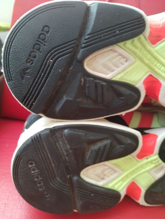 Adidasi Adidas Torsion