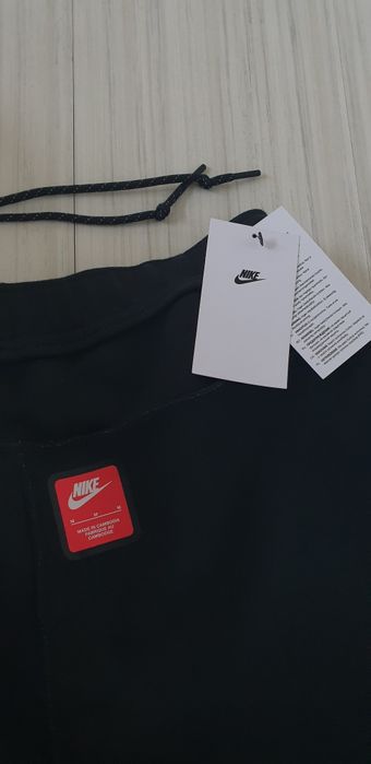 Nike Tech Pant Mens Size M НОВО! ОРИГИНАЛ! Мъжко Долнище!
