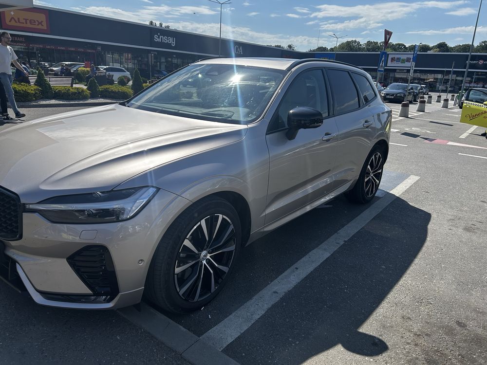 Volvo xc60  2024
