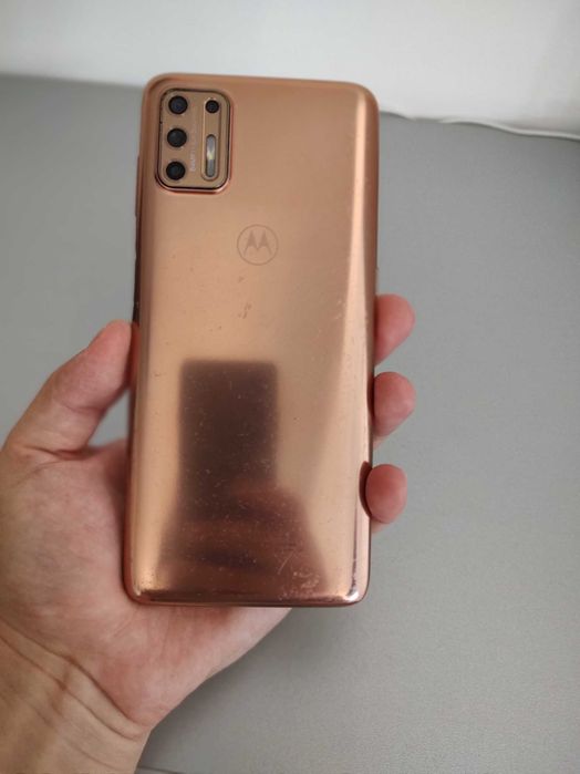Motorola G200 si Motorola G9 Plus