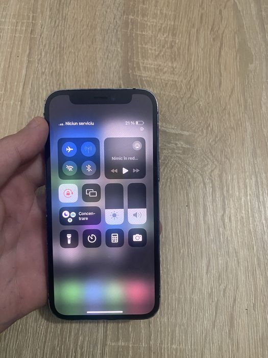 Iphone 12 mini problema semnal