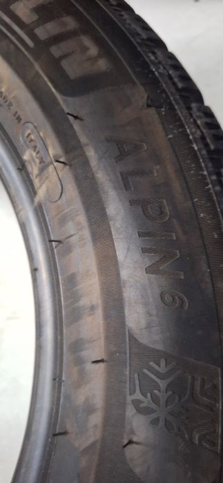 НОВИ! 205 60 15 Michelin alpin 6