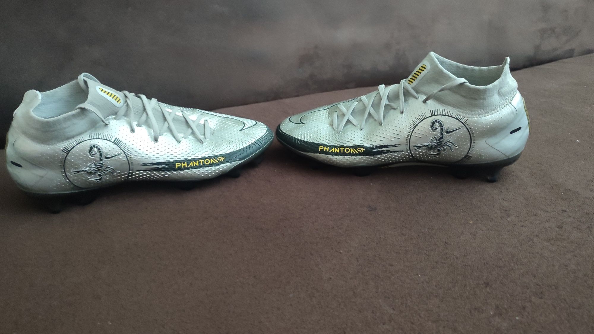 Футболни бутонки Nike phantom Scorpion, acc