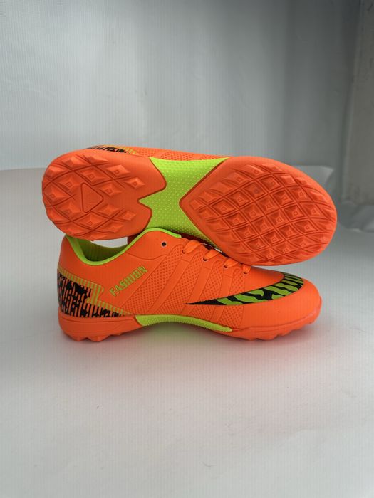 Bolalar Uchun Futbol Sarakanoshka razmer 31/36