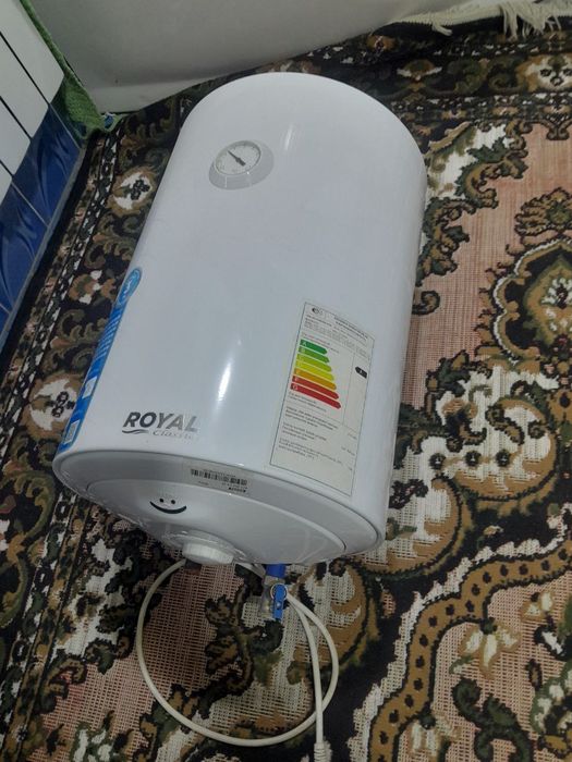 Ariston sotiladi 30 L
