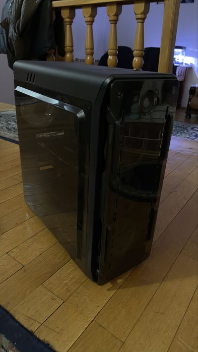 Vand PC Gaming cu Ryzen 5 5600x, RTX 2070 Super, 32GB RAM