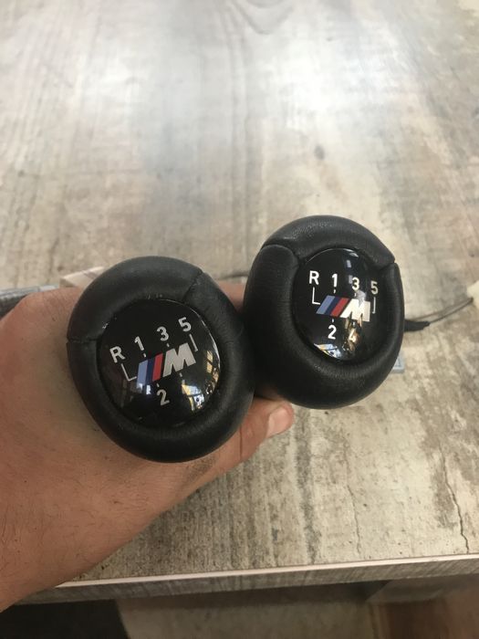Ручка КПП М5 с подцветкой на BMW