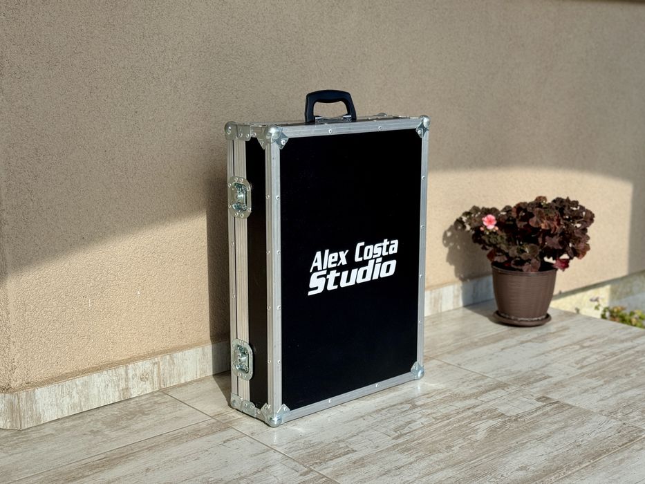 Mixer Allen Heath Zed 12FX + Flightcase