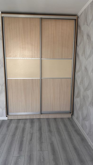 Продам шкаф-купе