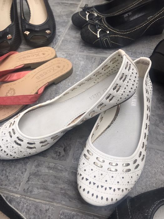 Нови обувки по 4 лв. за брой