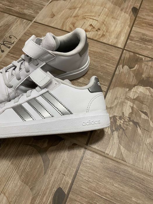 Детски маратонки Адидас