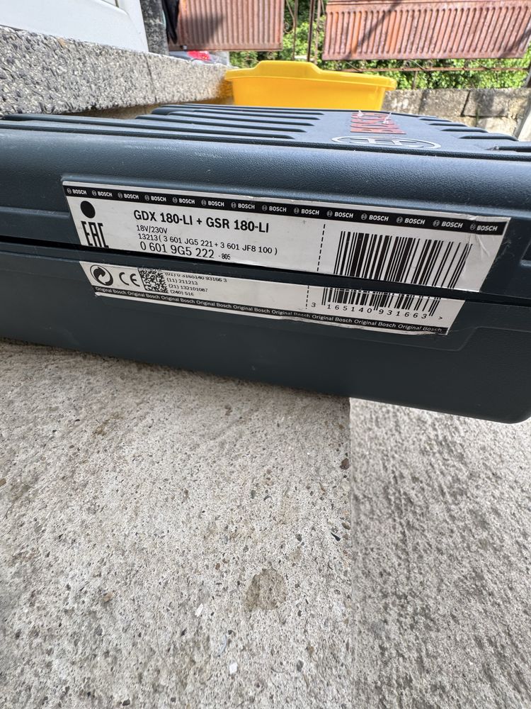 Винтоверт Bosch 18v