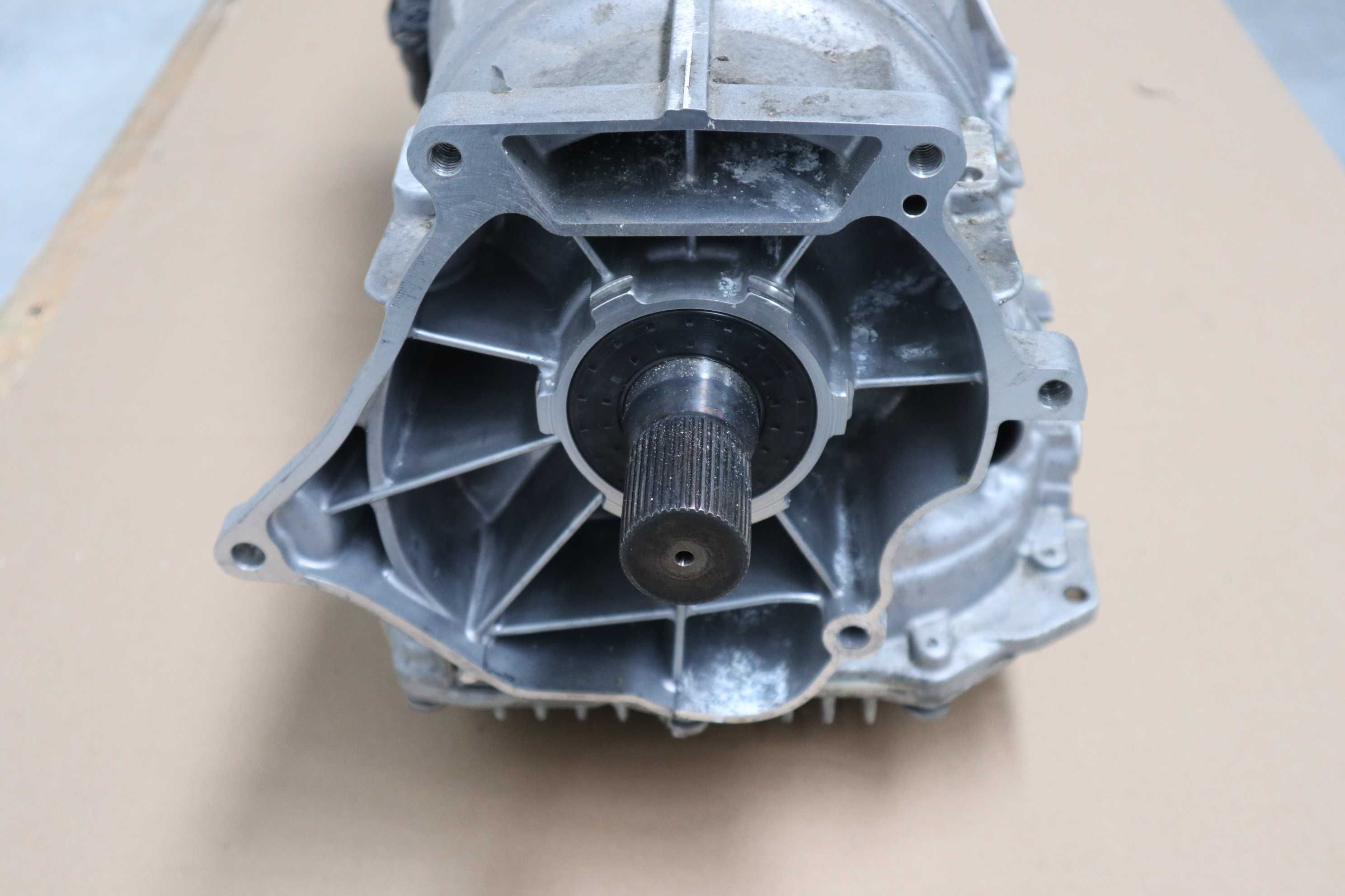 Автоматична скоростна кутия за БМВ GA8X76AZ