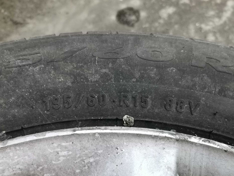 Алуминиеви Джанти с гуми 15 ки Тойота Корола /Toyota Corola J. 15x6JJ.