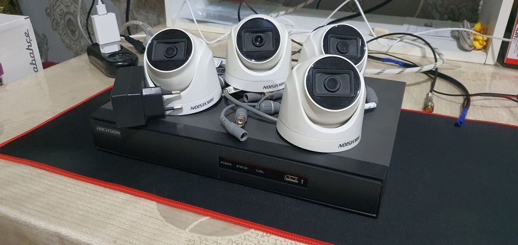 Kamera sotiladi Hikvison 4 kanal 4 ta kamera
