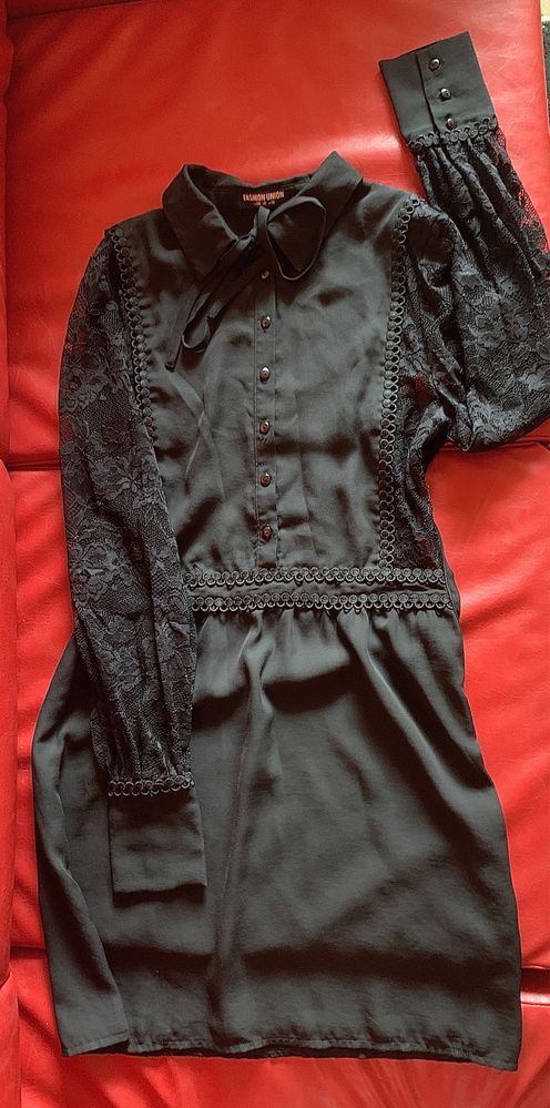 Vand rochie neagra