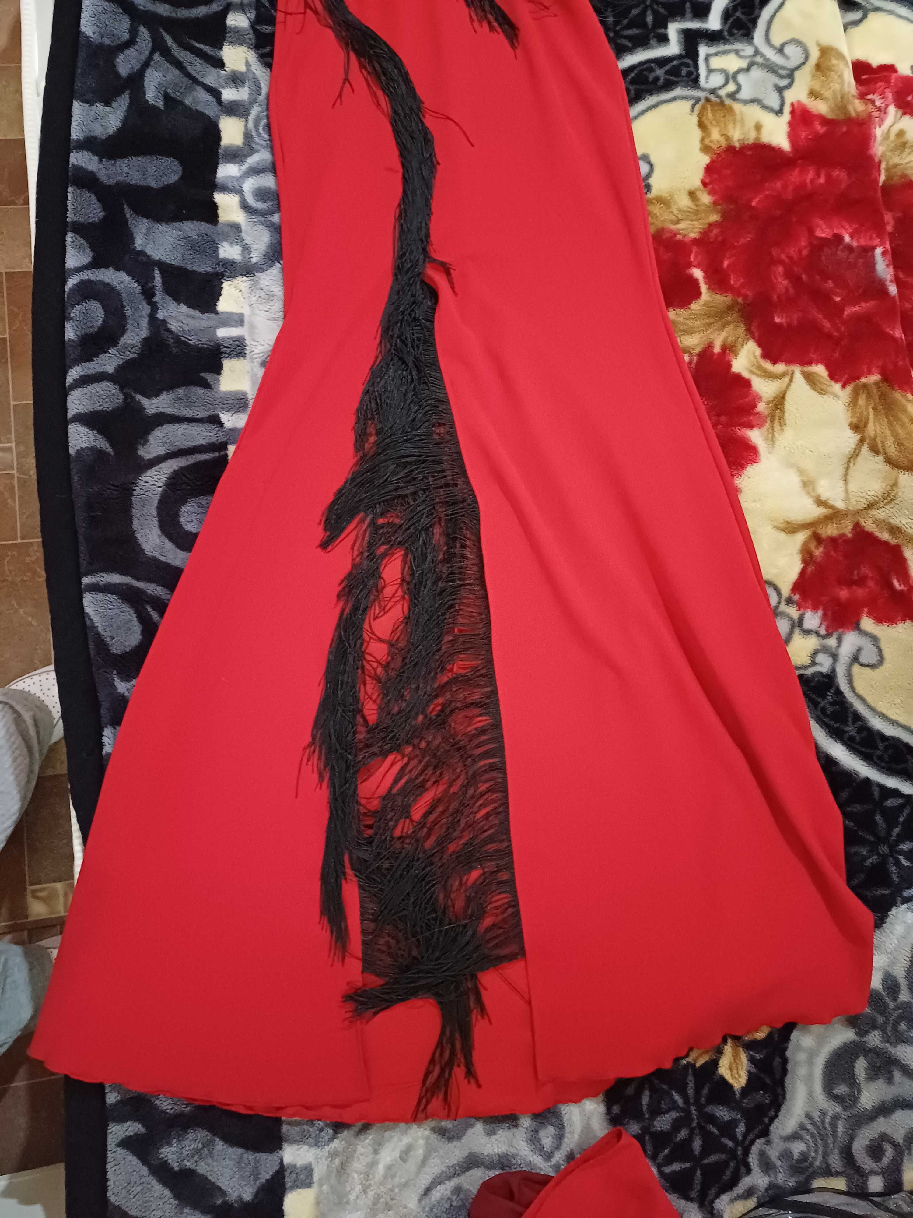 Rochie rosu lunga