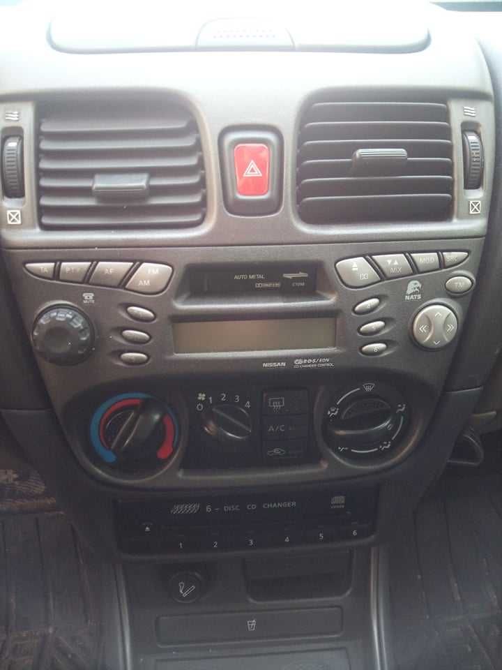 Nisan Almera 2.2 DI