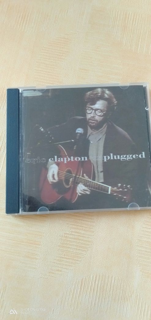 Компакт диски, CD диски.