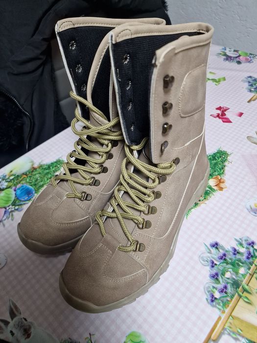 Vând ghete barbati-baieti