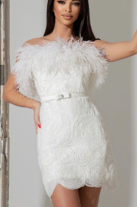 Официална рокля Christine