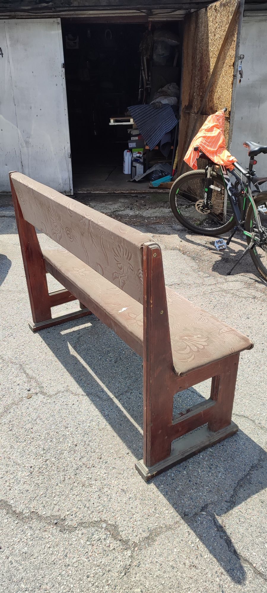 Продам скамейки без столов 4 штуки в хорошем состоянии