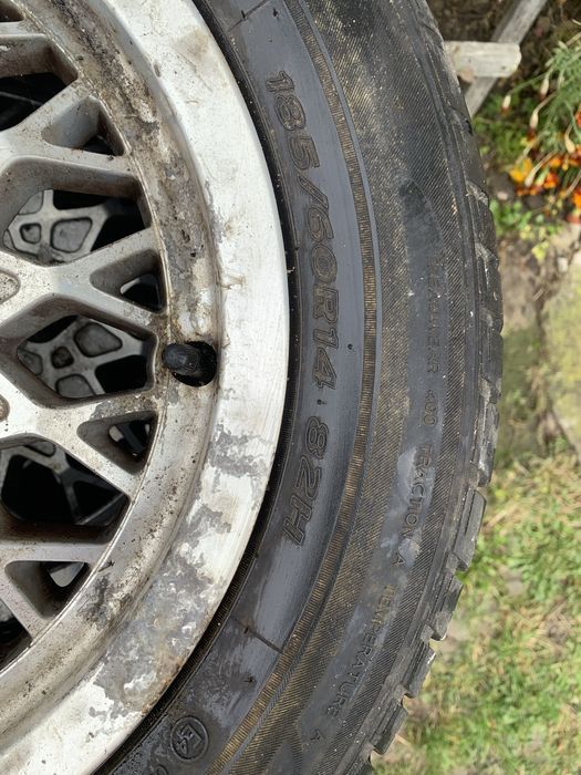 Vând Roți Mașină