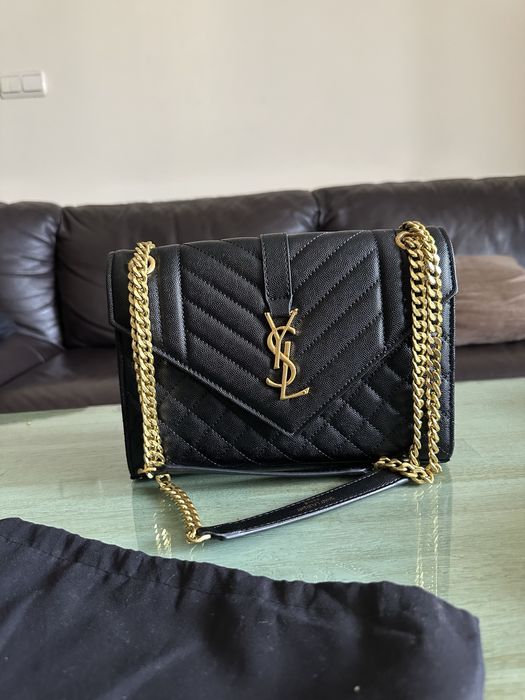 Черна кожена чанта YSL