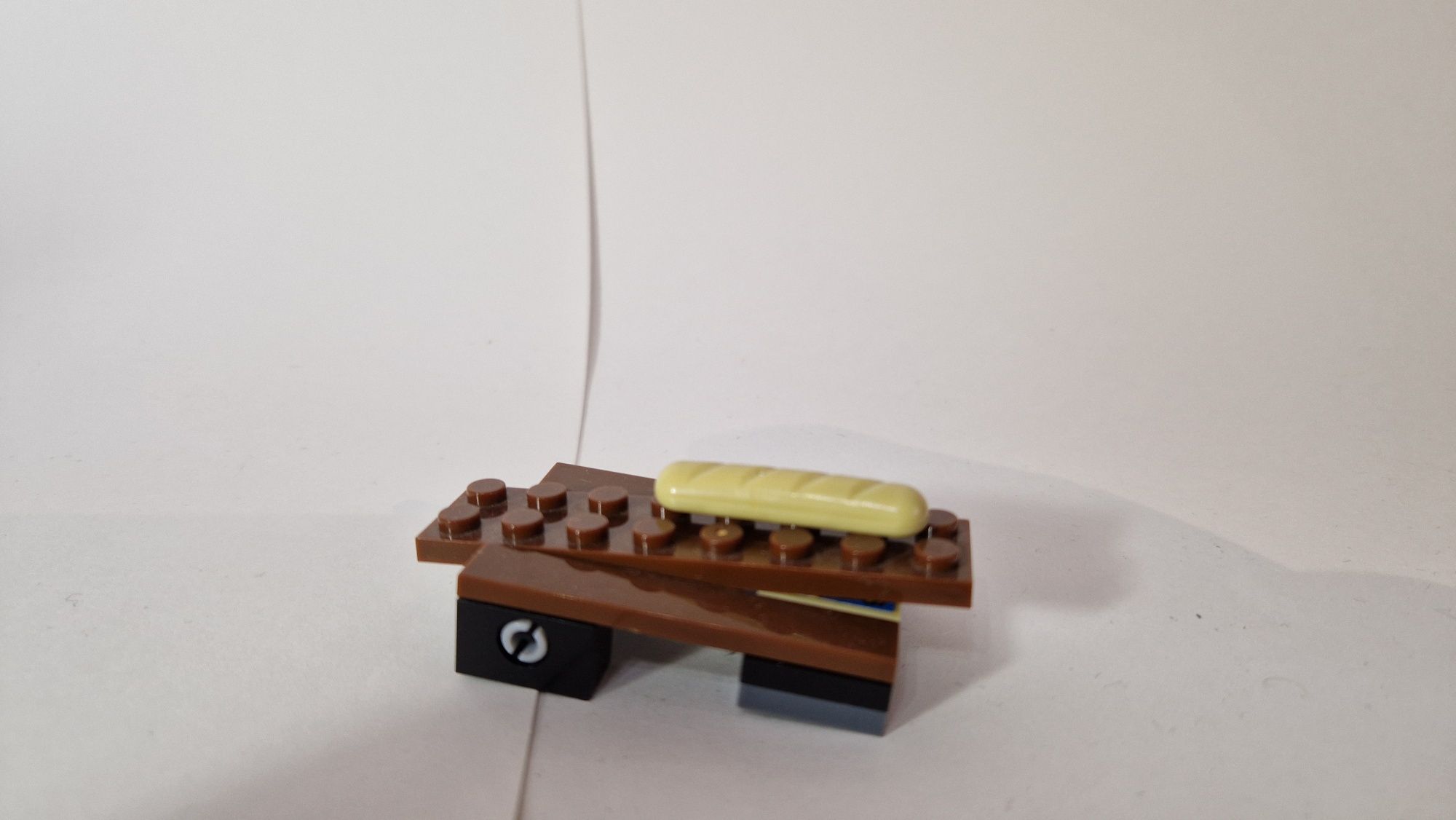 Продаю Lego ninjago имеется коробка и инструкция