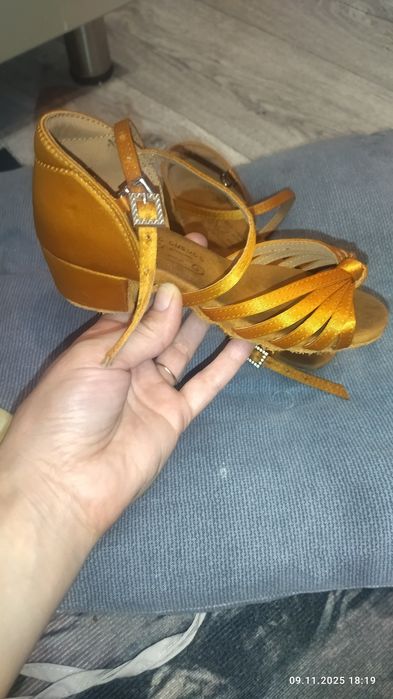 Рейтинговые туфли для бальных танцев