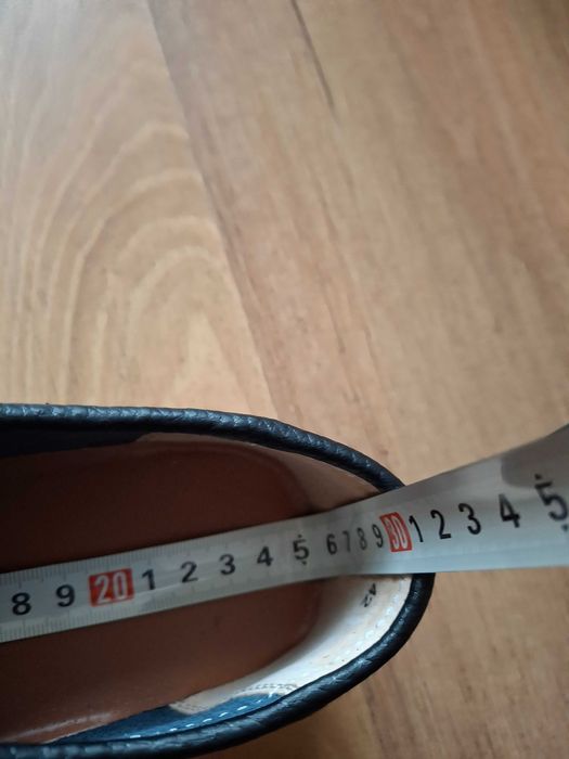 Дамски черни кожени мокасини