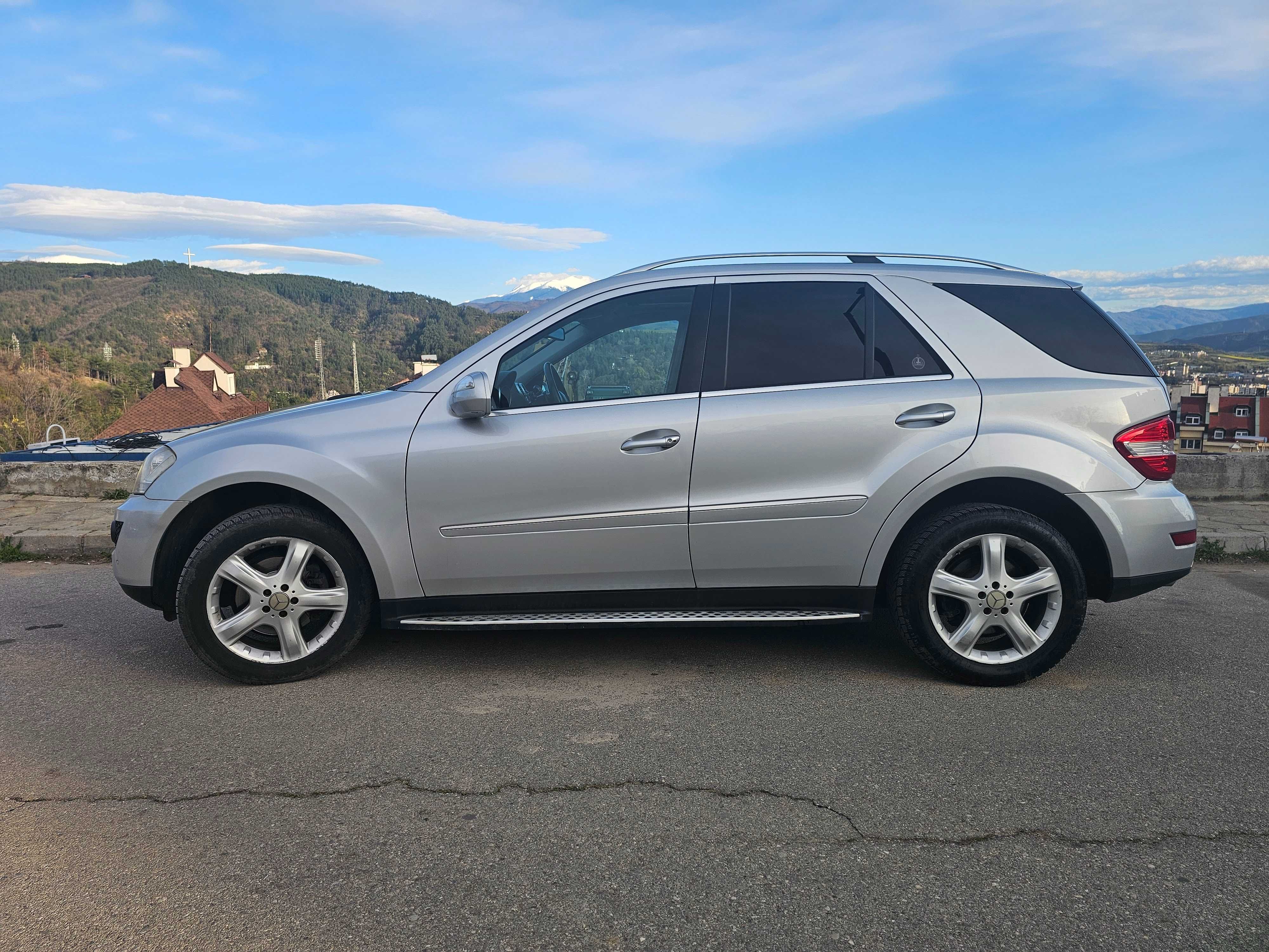 Mercedes ML320 Facelift От първи собственик