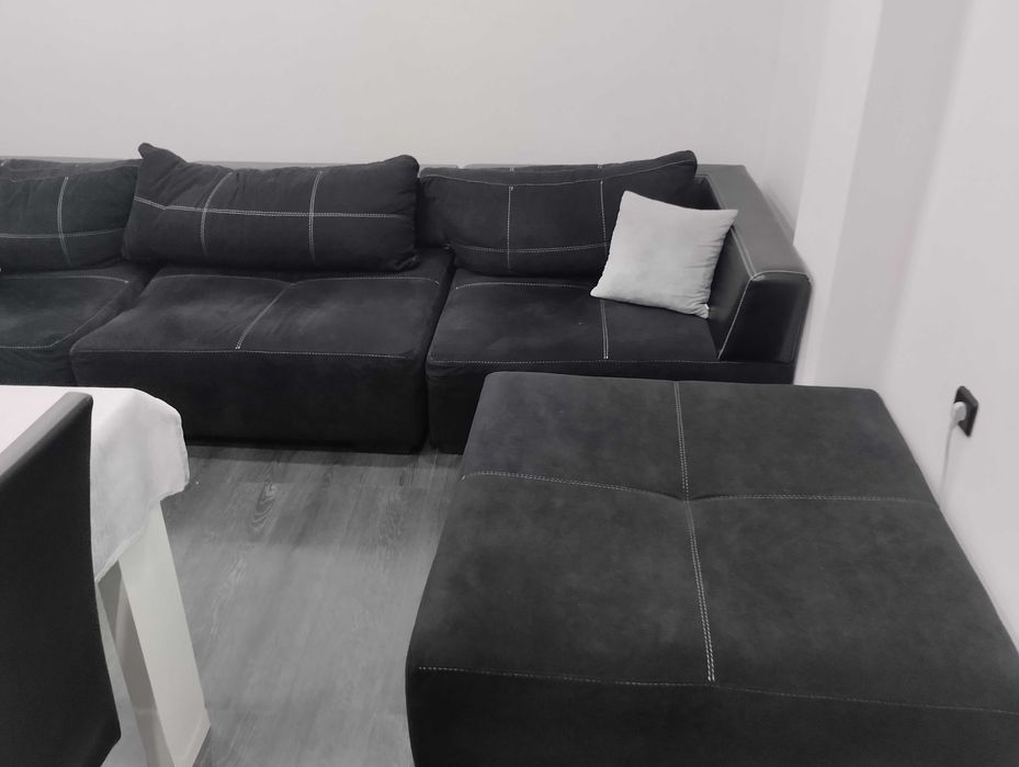 Диван от четири модула