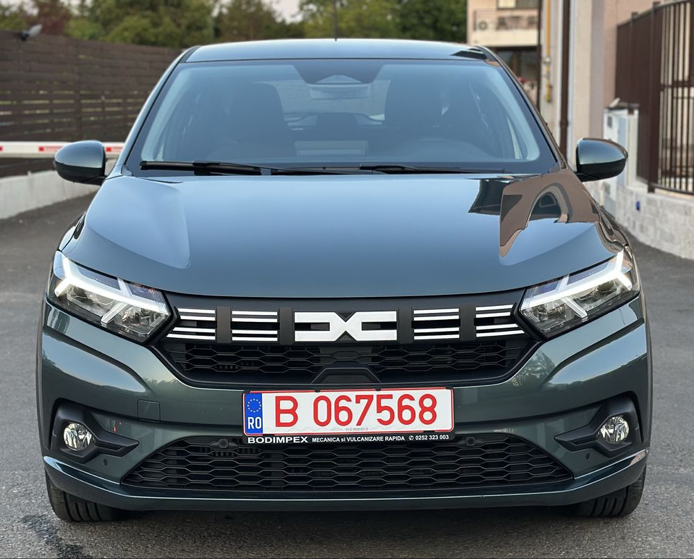 Dacia Sandero / 12/2024 / Garantie 2027 / 3500 Km