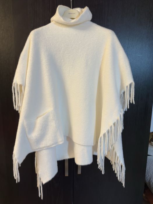 Vesta poncho, culoare alb
