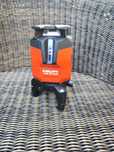Nivela laser Hilti PM 40 MG cu linii verzi