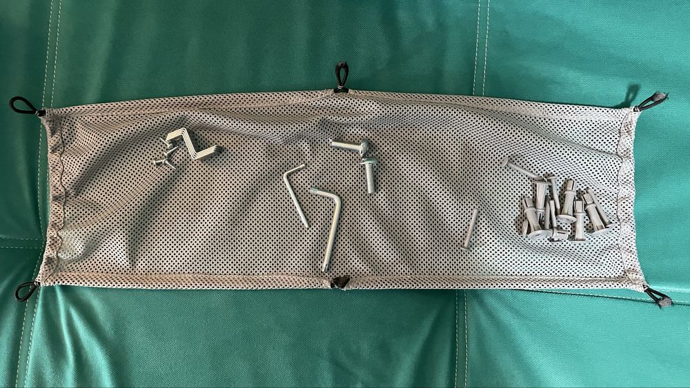 Birou IKEA BEKANT 140x60 – stare excelentă, reglabil pe înălțime