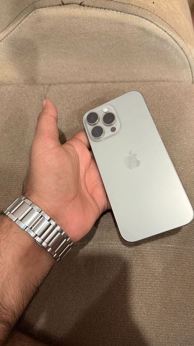 I phone 16 pro max