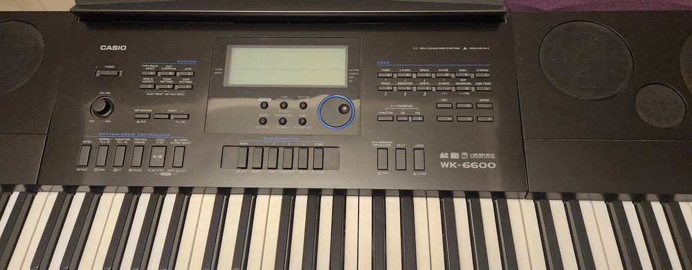 Pian Casio WK6600