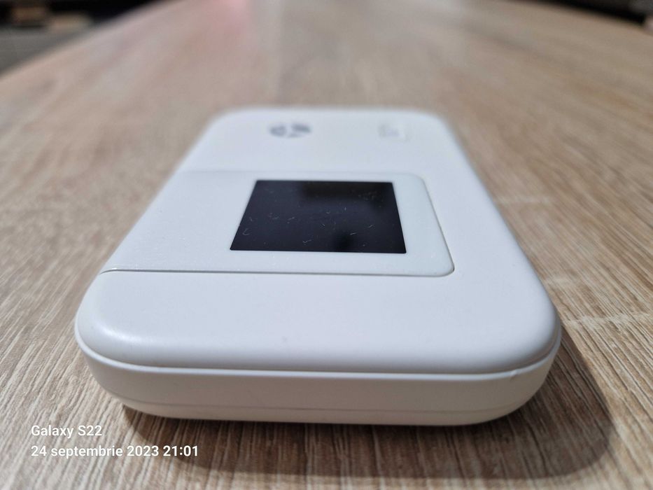 Router portabil HUAWEI E5372s-32/ WiFi mobil 150 Mbps 4G LTE/ DIGI