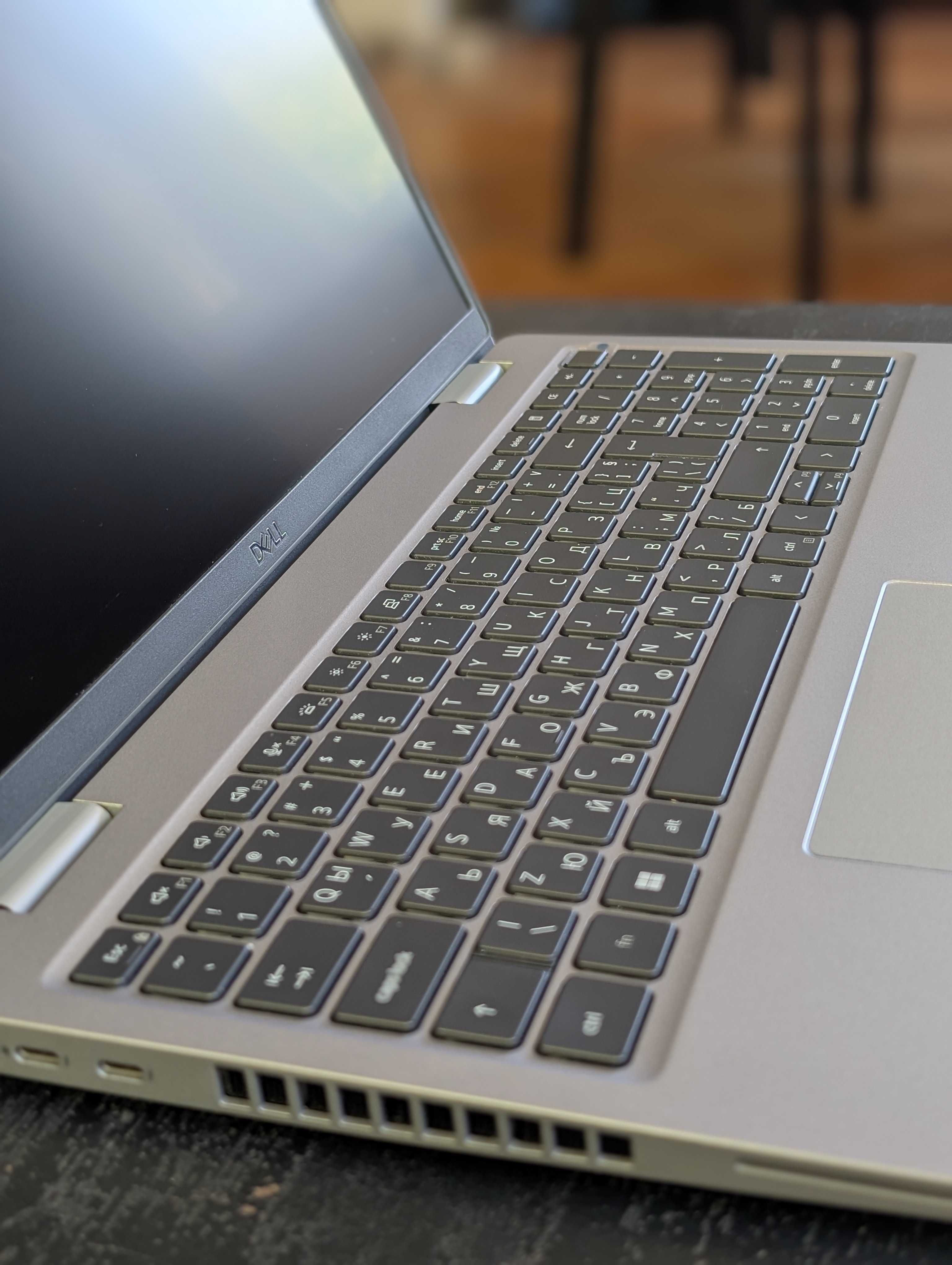 Dell Latitude 5530  i7 12Gen