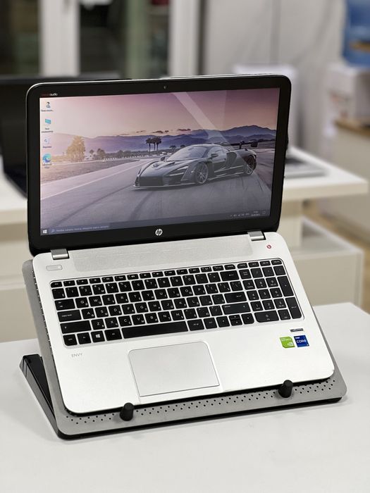 HP Laptop | Видеопамять 2Гб | Intel Core i7 | ОЗУ 16Гб