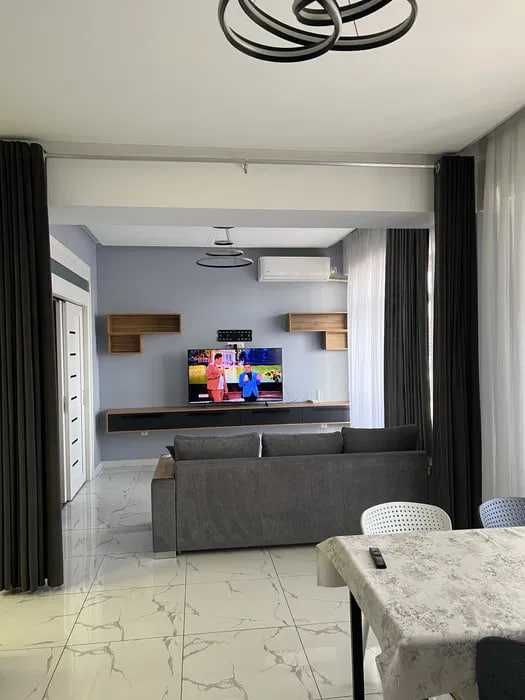 Сдается новая квартира ЖК Zarafshon City возле PIRAMIT TOWER 767*