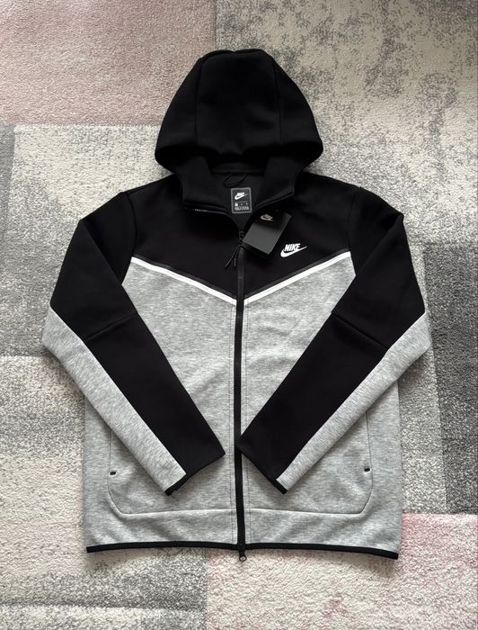 Nike Tech Fleece горнище