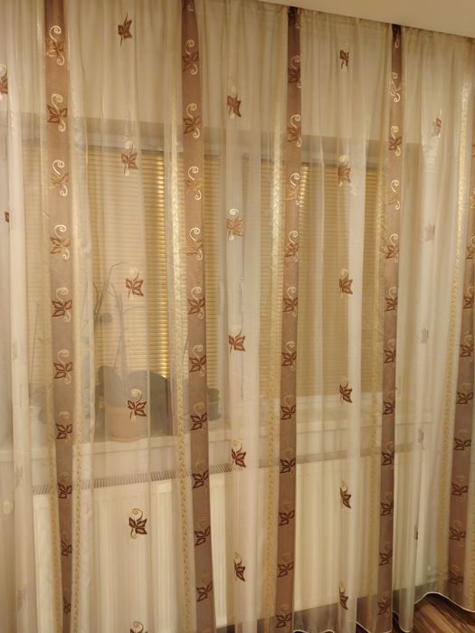 Vand perdea eleganta