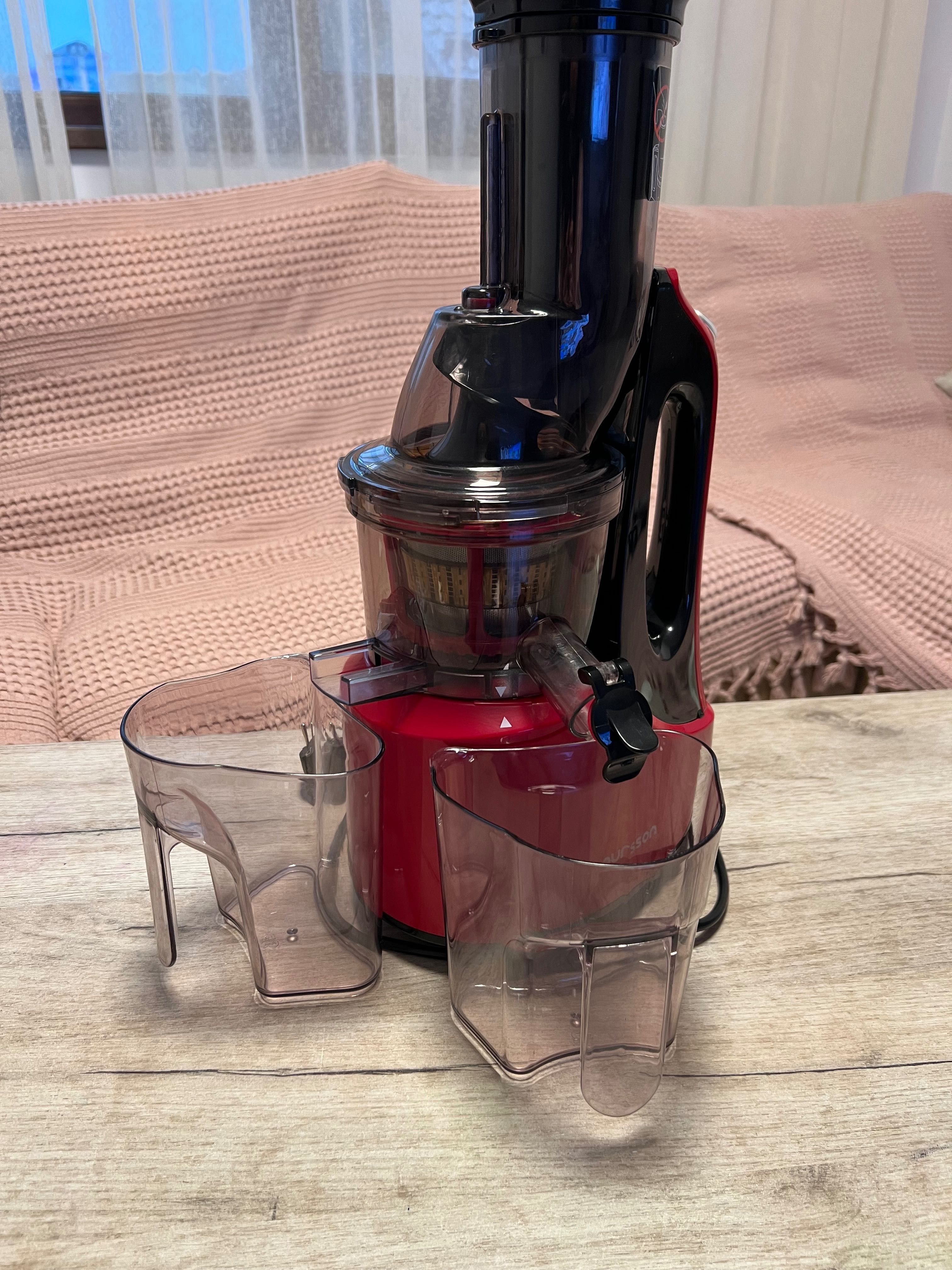 Storcator de fructe si legume, cu melc, Oursson 240 W
