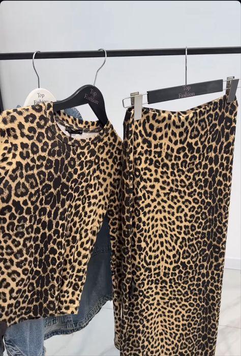 продам двойку зара новая с этикеткой