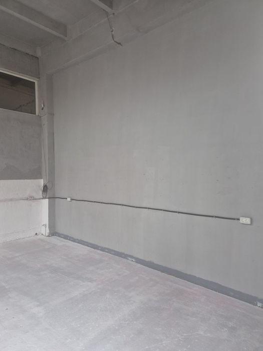 Închiriez Garaǰ Arad central ,aproape de malul mureșului.